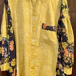 POL Yellow Floral Print Button-down Blouse